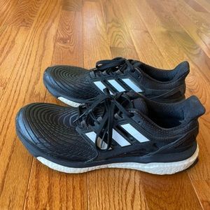 Men’s Adidas Energy Boost Size 9